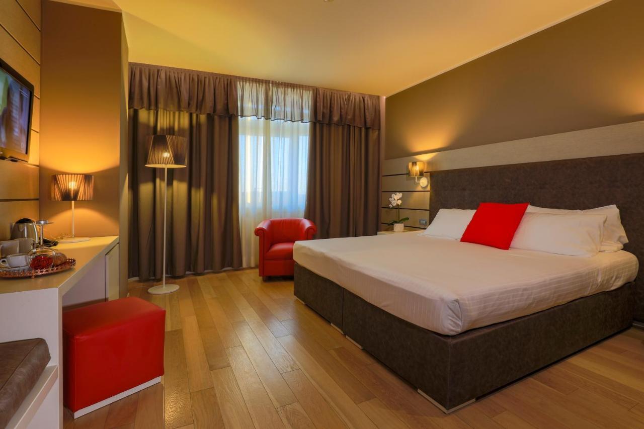Hotel Glamour Bassano del Grappa Ngoại thất bức ảnh