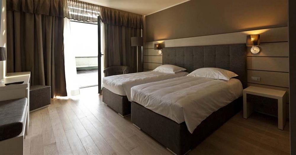 Hotel Glamour Bassano del Grappa Ngoại thất bức ảnh